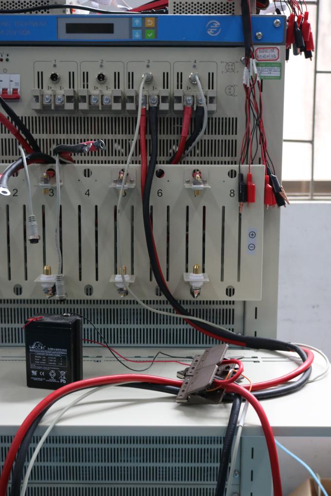 Equipo de prueba de la batería de litio de la descarga del cargo excesivo 20V 30A 0